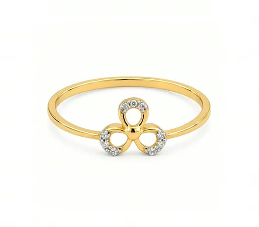 Floral Cluster 14 KT Diamond Ring